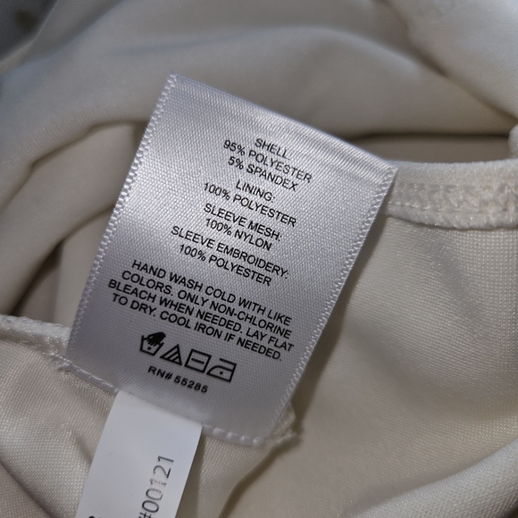 NWT! Express Ivory Bodysuit Lace Puff Long Sleeves Top Blouse NEW - Picture 15 of 15